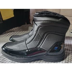 Womens 11 wide Totes Snow Boot Fur Lined